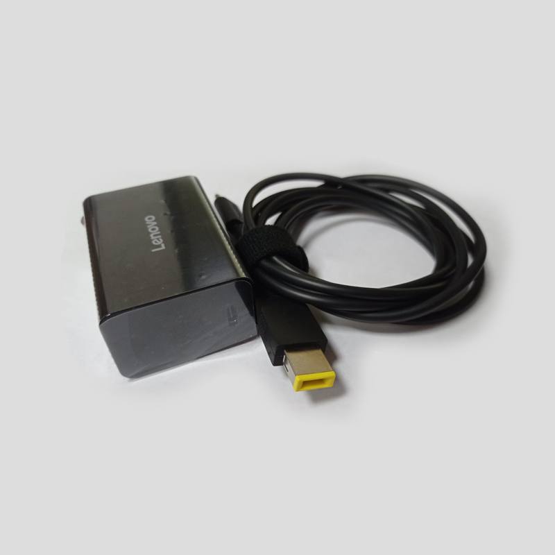 PTYTEC Computer Shop - Cargador Universal Forza FNA-790 para Portatil 90W -  Conectores Universales